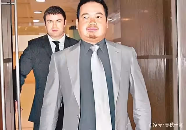 讓豪門「頭疼」的兒媳!丈夫不想要孩子「她告上法庭分走12億」 身份被曝光:失算了