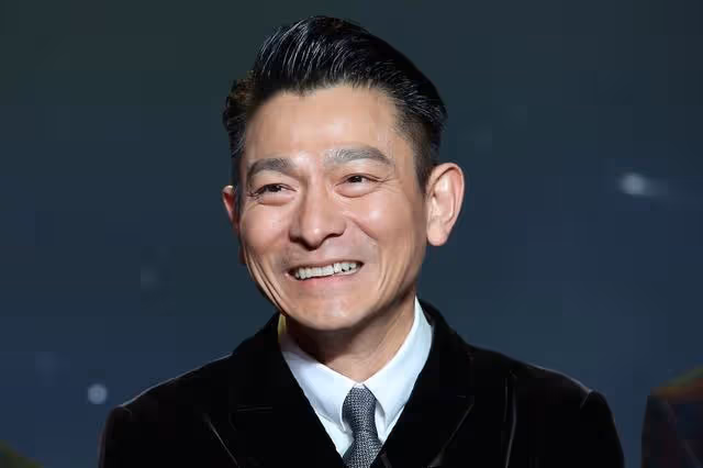 周潤發怒批劉德華，你算什麼東西，發哥為什麼一輩子不與成龍合作