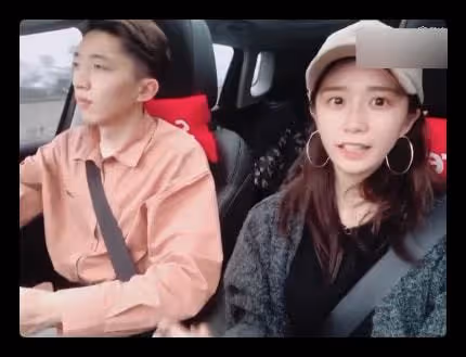 美女網紅官宣結婚,與丈夫相戀不到半年,男方曾拿百萬元彩禮提親
