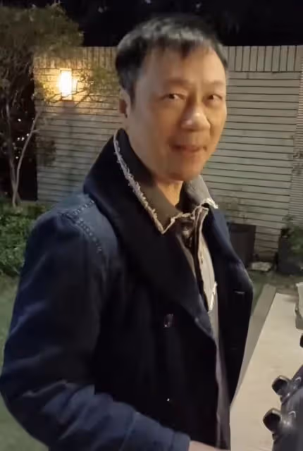 香港知名主播確診前瞞報病狀！鼻塞嘶啞仍不戴口罩工作，被批自私
