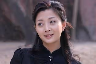 「演技標杆」殷桃,38歲拿下視後大滿貫,為何情路卻異常坎坷