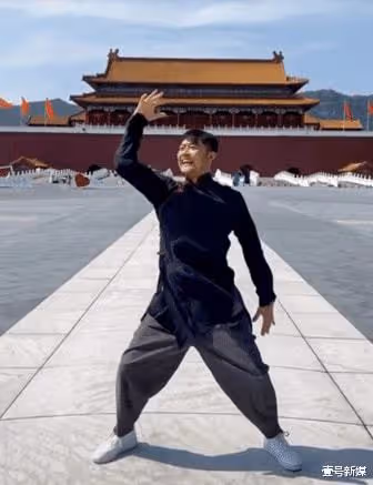 被兄弟背叛,遭妻子欺騙,是什麼支撐印小天從低谷重回高峰?