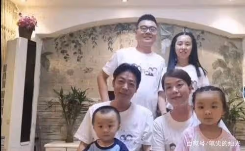 田靜直播帶貨人氣旺！卡點送祝福，誠意滿滿