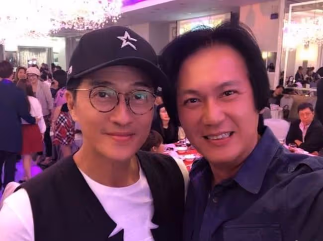 亞視小生甄志強復出做直播,自曝因當演員收入太低,一度被迫轉行