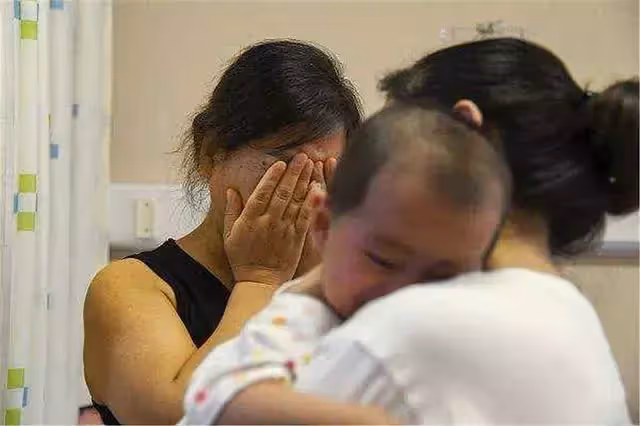 大跌眼鏡!爺爺為證兒媳不忠「帶孫子做親子鑒定」 本以為是兒媳背叛兒子「沒想到自己被綠了」