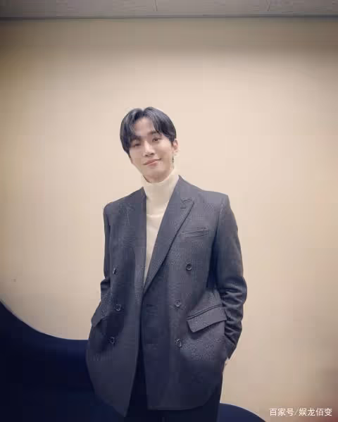 李俊昊李惠利成為披薩新代言人，網友：給我他們的盒子吧