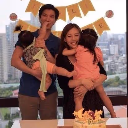 李靚蕾的經歷,給女性提個醒:見好就收,才是最體面的分手方式