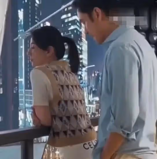 明道拍攝時因小孩不配合黑臉走開,對黃奕說髒話,只是素質問題嗎