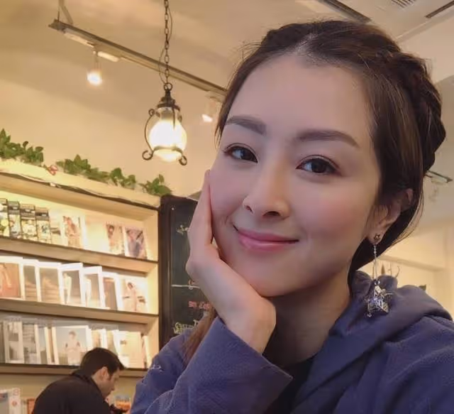 又一位香港知名女星初步確診!被兒子傳染,一家人正在自行隔離