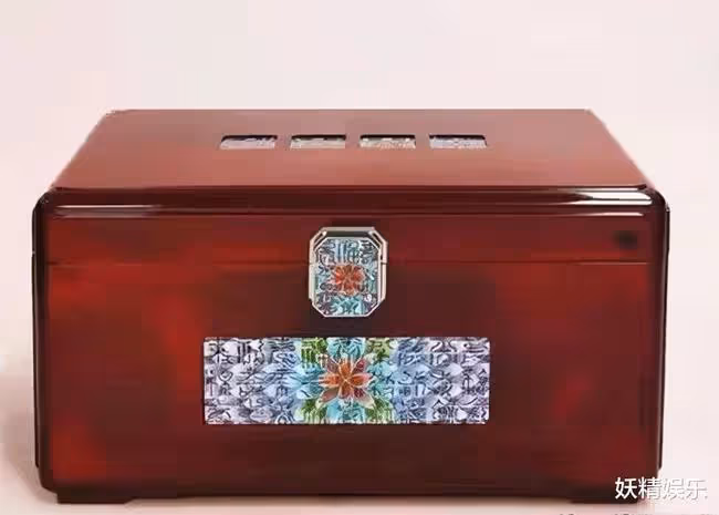 孫藝珍媽媽豪置嫁妝,2000萬韓元購珠寶盒!玄彬反差萌喝酒就撒嬌