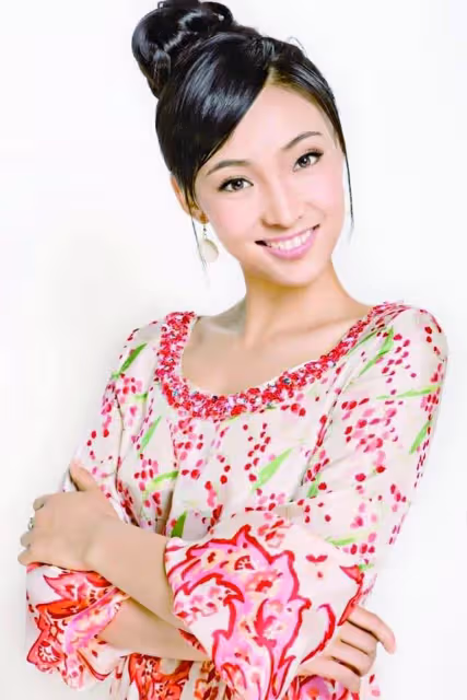 學過詠春，搭檔過劉德華，長得比花美，心卻那麼狠，最終結局好慘
