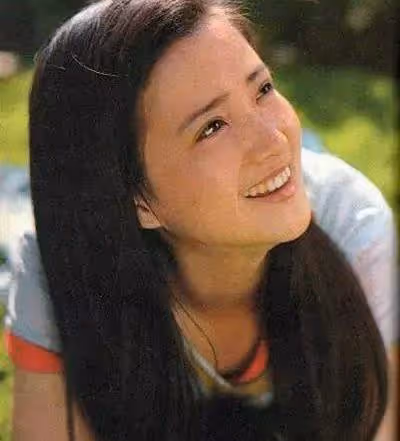 甩掉劉威,插足許亞軍婚姻的何晴,在患上腦瘤後如今怎樣了?
