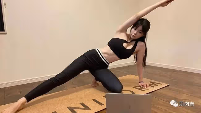 日本女優私生活曝光,拍片之外都在做這個?!