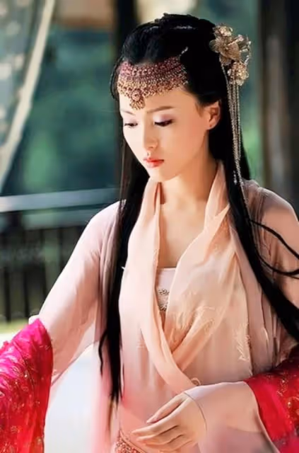 學過詠春，搭檔過劉德華，長得比花美，心卻那麼狠，最終結局好慘