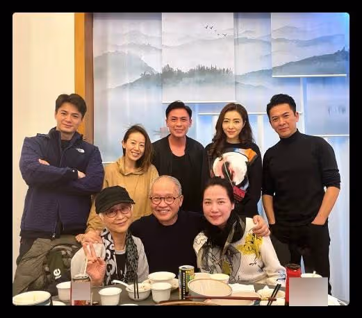 70歲港星坦言北上拍戲待遇好,稱片酬高才接戲,曾為TVB效力22年