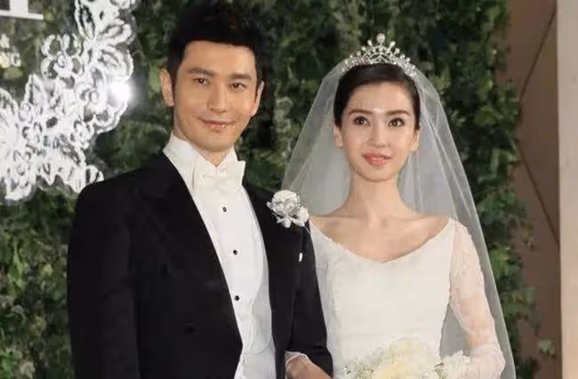 baby離婚後忙帶娃,陪小海綿逛街看電影,素顏出鏡黑眼圈難掩憔悴