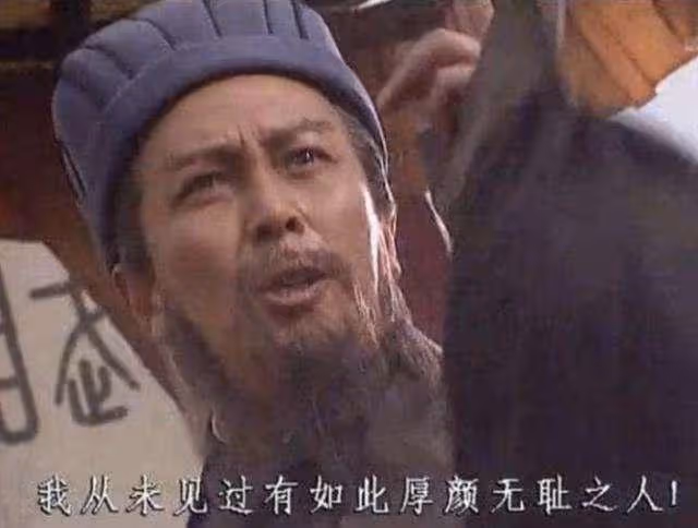 69歲唐國強露面!穿皮衣挺肚腩精神奕奕,站C位獲眾人簇擁氣場強