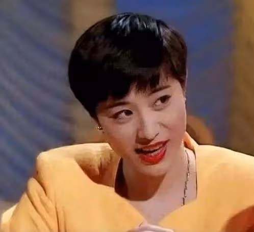至今未嫁的10大香港女星,有人皈依佛門,有人被傷害仍未釋懷