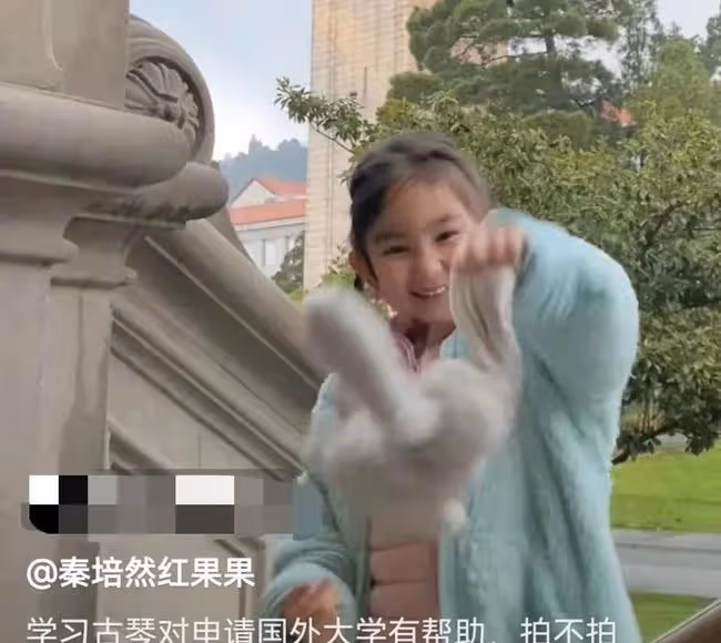 明道這一怒,女孩媽媽開心自曝接兩百萬廣告,這是要學小小彬的爹?