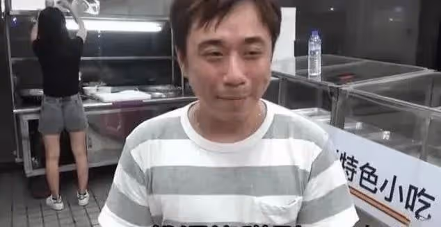 明道這一怒,女孩媽媽開心自曝接兩百萬廣告,這是要學小小彬的爹?