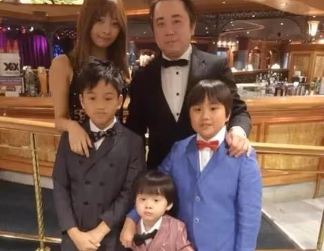 明道這一怒,女孩媽媽開心自曝接兩百萬廣告,這是要學小小彬的爹?