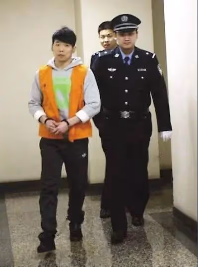 學過詠春，搭檔過劉德華，長得比花美，心卻那麼狠，最終結局好慘