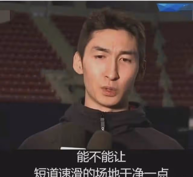 撿漏林允解約品牌,火速簽約辱華代言,後與安娜溫圖爾合影惹爭議