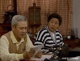 嫁給名門之後，卻成貧賤夫妻，金慈玉第一段婚姻可惜了