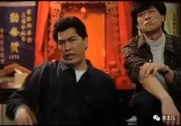 「大傻」成奎安去世後,大兒子獨吞遺產,小兒子連上學的錢都沒有