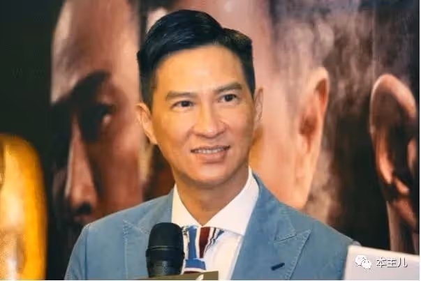「大傻」成奎安去世後,大兒子獨吞遺產,小兒子連上學的錢都沒有