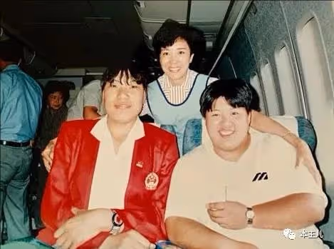 31歲退役,43歲嫁粉絲,55歲沒孩子,鄭海霞如今過得怎樣?