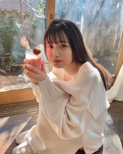 日本二次元美少女再現王者！放言成為下一個石原里美