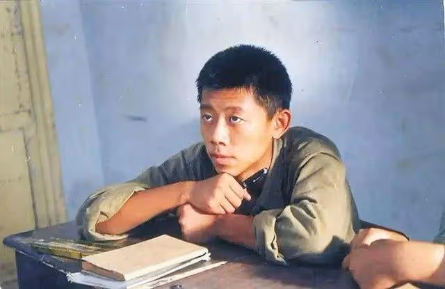 「東方赫本」袁泉:和最年輕影帝談的兩次戀愛,誰說破鏡無法重圓