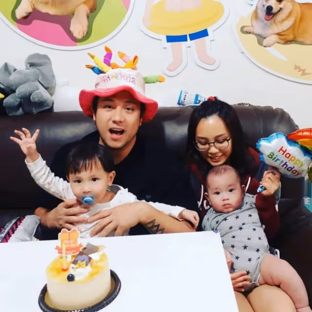 被曝婚變！前英皇「渣男」疑似婚姻危機，老婆反常舉動惹網民關注
