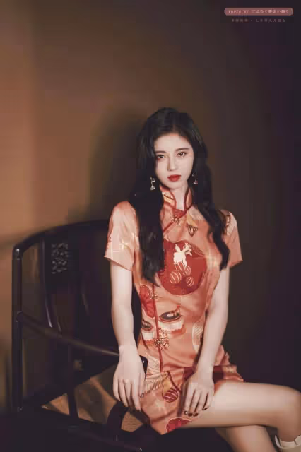 「女人的腰、奪命的刀」,來看看哪位女星的旗袍照最奪魂