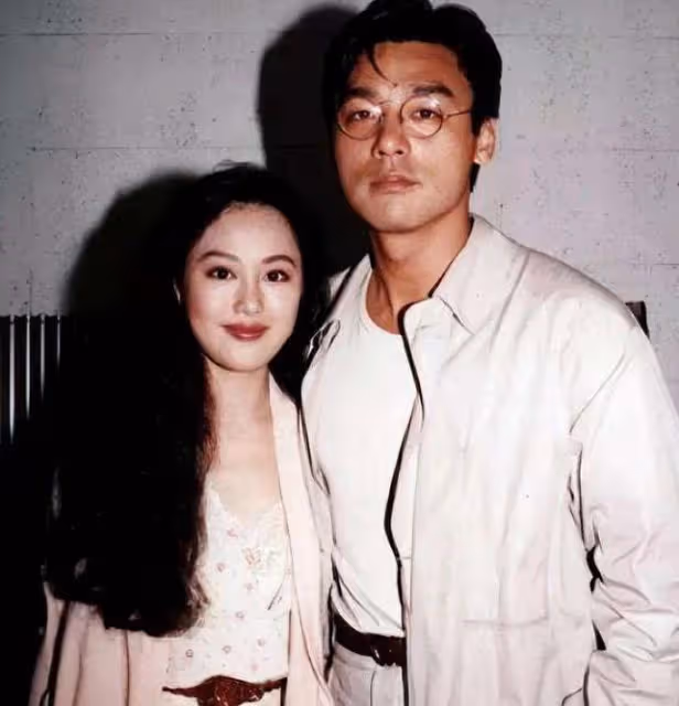 轉戰商圈的香港女星們,成億萬富婆還單身,她們是如何逆襲的?