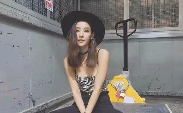 38歲女星妮達深夜離奇墜河!生死未卜媽媽險暈厥,經紀人也失蹤
