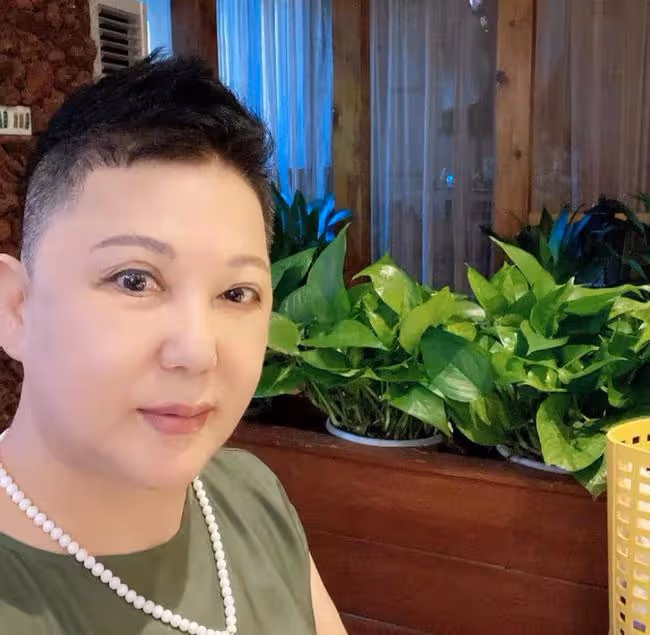 35歲劉維暫退娛樂圈,照顧患癌母親引淚目,爸爸再婚母子相依為命