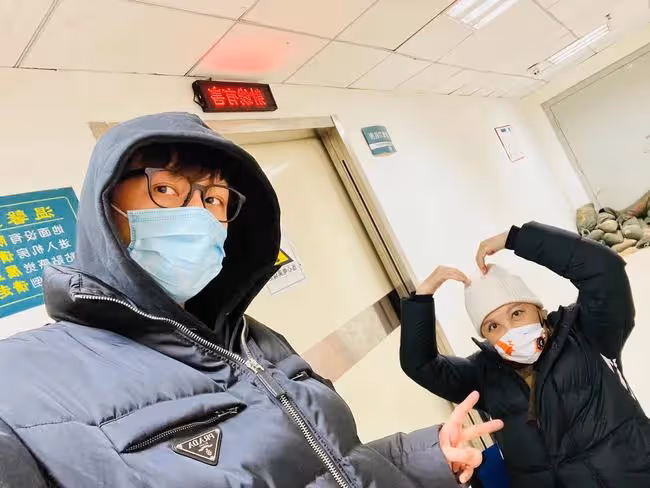 35歲劉維暫退娛樂圈,照顧患癌母親引淚目,爸爸再婚母子相依為命