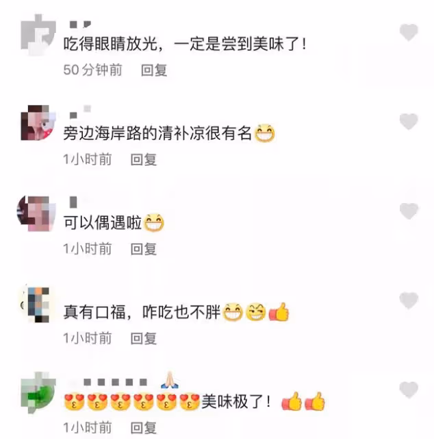 關凌素顏現身夜市,不顧形象狂吃路邊小攤,人來人往卻無人認出