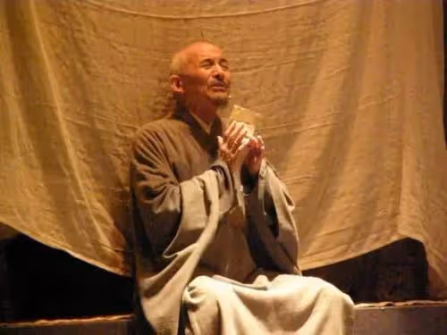 游本昌:52歲演完濟公後出家,變賣家產拍電影,我的苦衷無人能懂