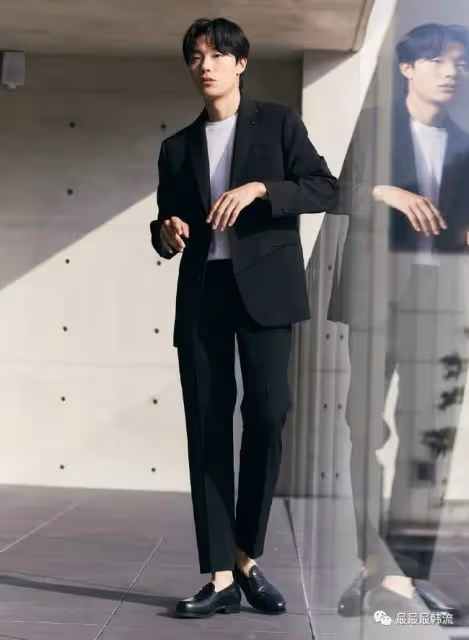 他的人設也崩塌了?