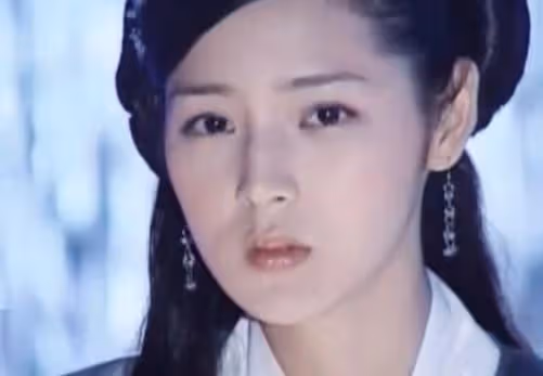 知名演員孕期吸毒,比爽子還瘋?