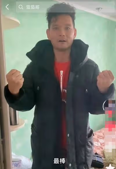 中國接在烏華人回家！百萬粉網紅感動到淚流滿面，直言祖國偉大