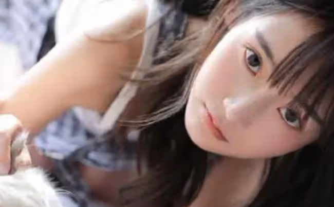酒醉KTV我被一個小男人看上，他吻著我，舌尖撬開唇齒順勢而入