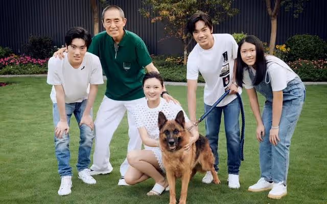 陳婷取消張藝謀妻子認證,稱重名太多怕搞混,但目前已糾正過來