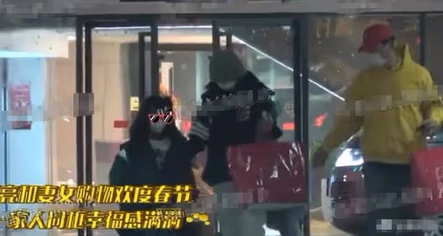 張亮多次與前妻被拍,還為前妻高調慶生,背後原因到底是什麼?