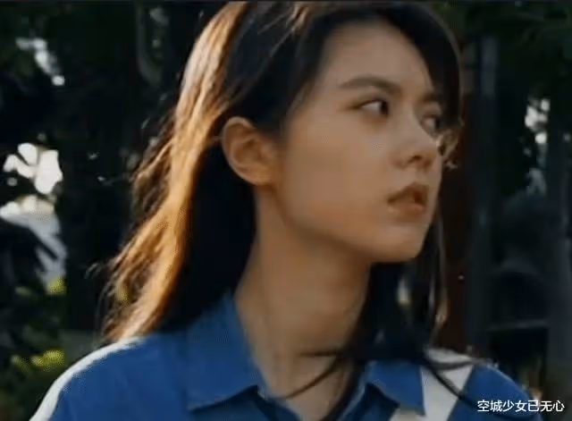 國民妹妹也塌房?張子楓因戀情敗光路人緣,趙今麥卻成最大贏家?
