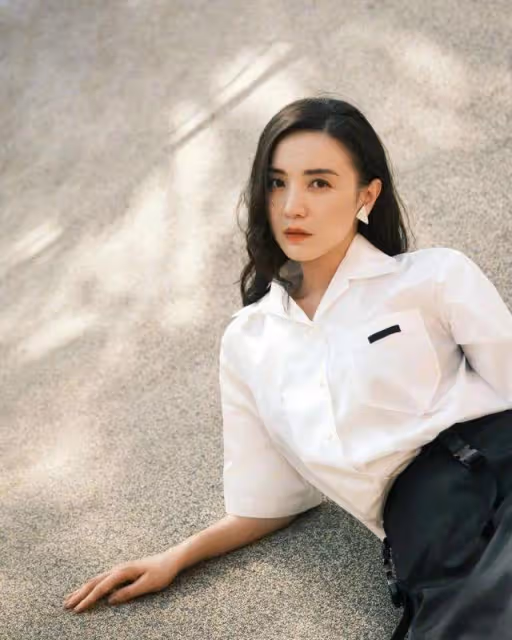 打敗孫儷一舉封后,當眾讓海清難堪,她為何敢如此狂妄?