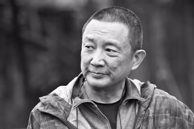 打敗孫儷一舉封后,當眾讓海清難堪,她為何敢如此狂妄?